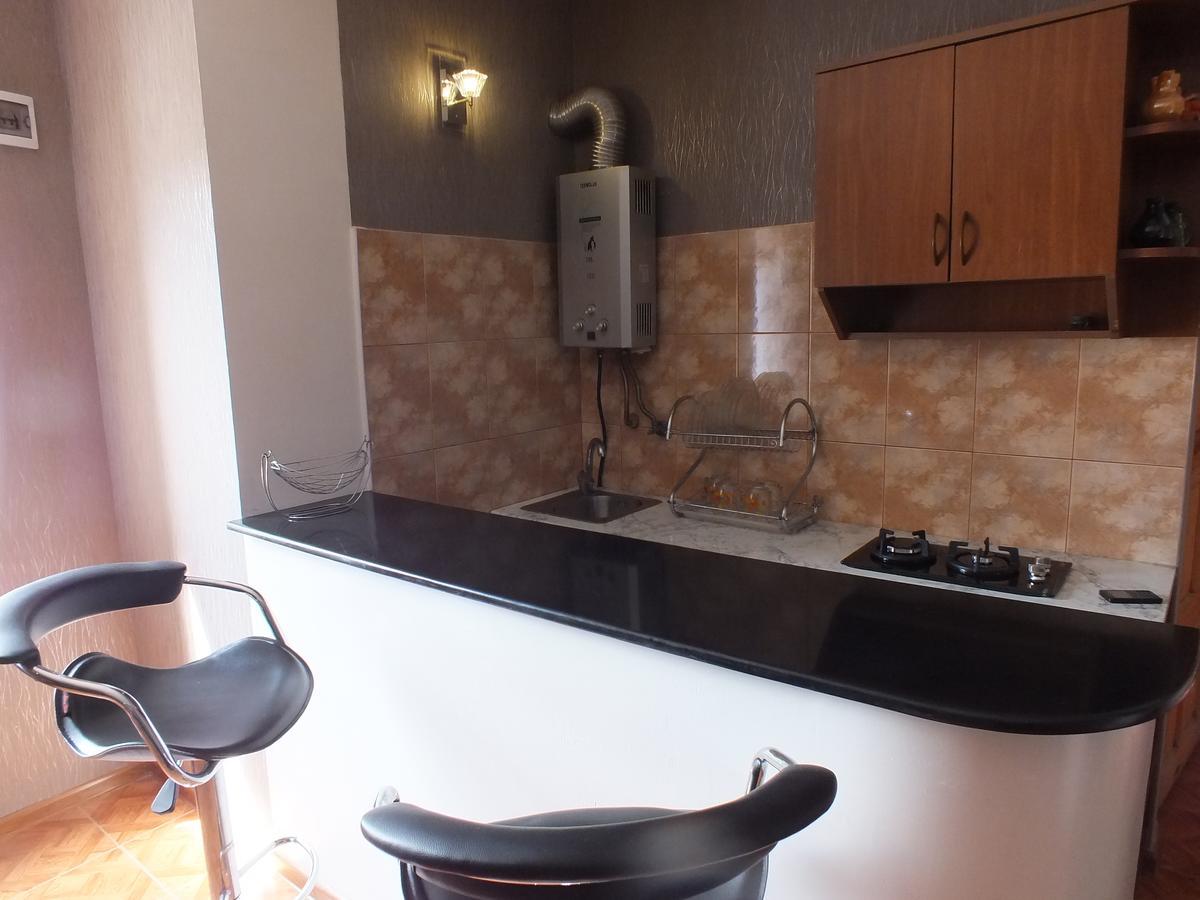 Guest House Khatuna Borjomi Exterior photo