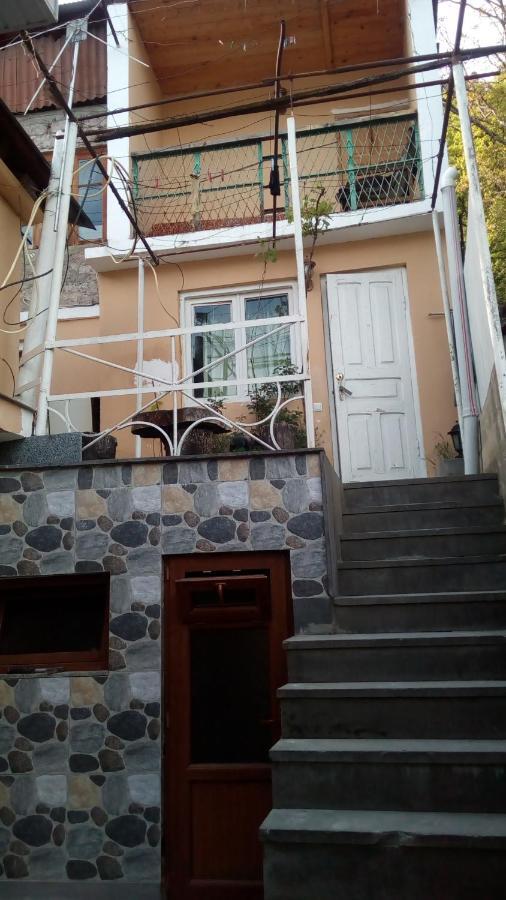 Guest House Khatuna Borjomi Exterior photo